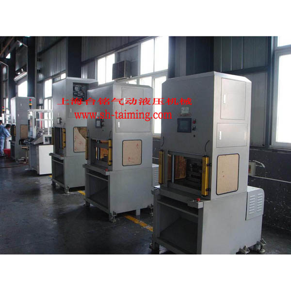 IMD hot press molding machine